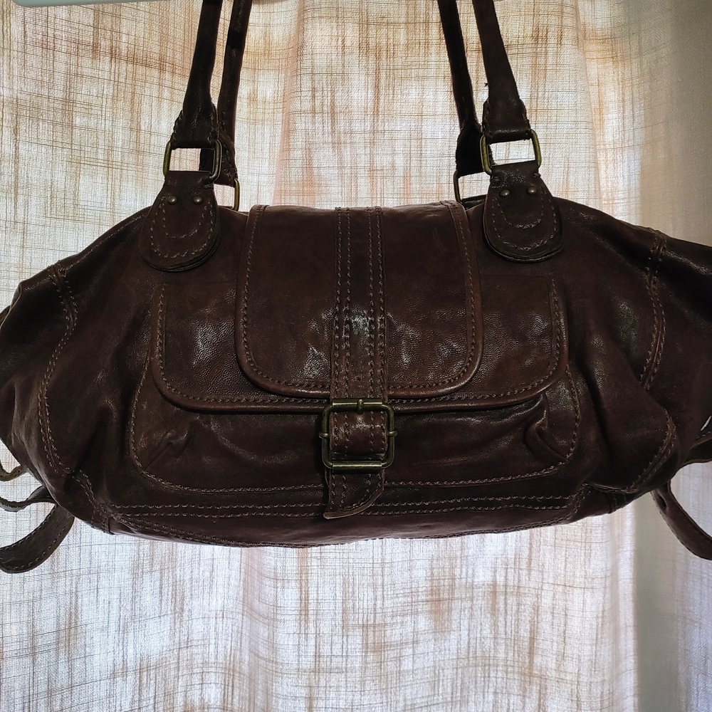 Elegant Dark Brown Leather Shoulder Bag